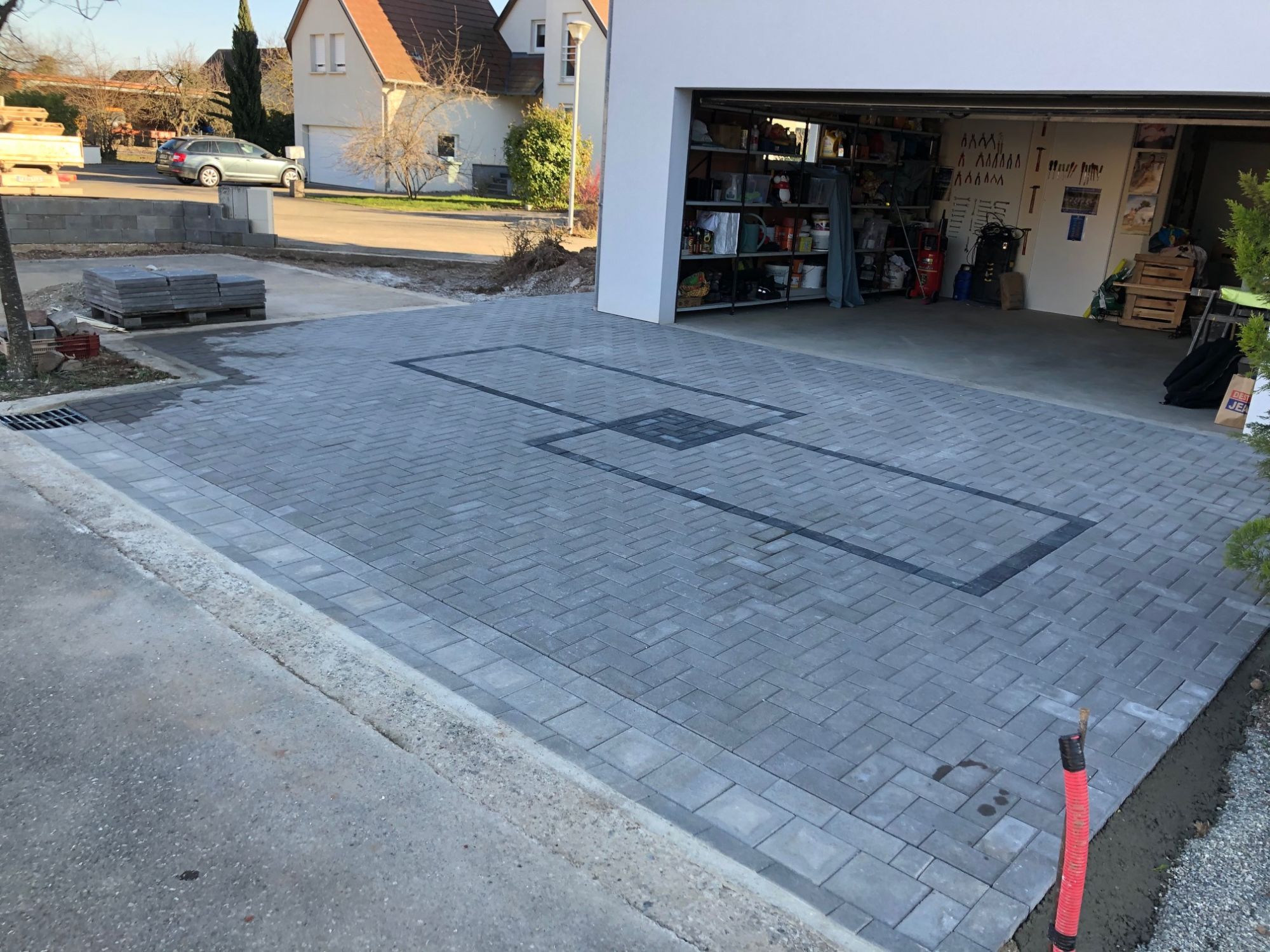 Cours en pavé à Scherwiller Bischheim