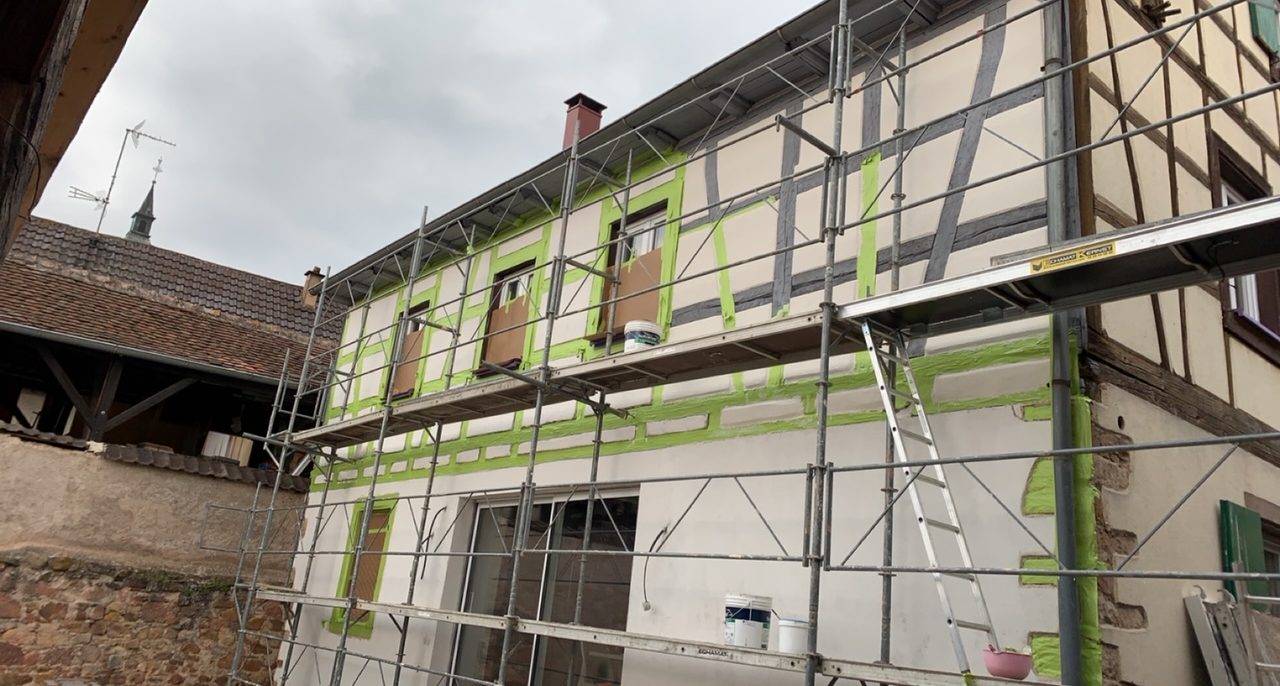Comment réaliser un crépissage à la chaux ? Erstein